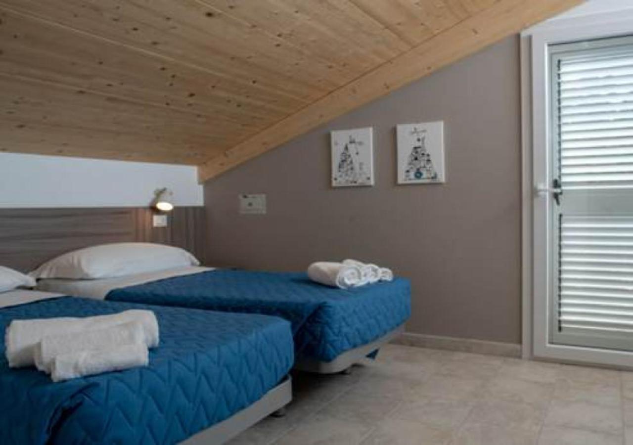 La Plata Hotel - Con Piscina Риччоне Экстерьер фото